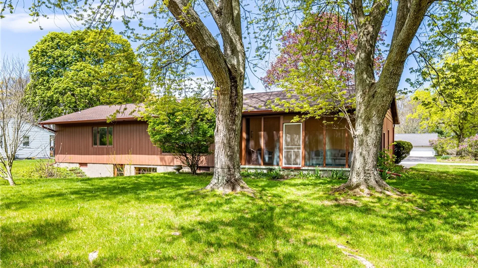 Property at 241 Shorewood Drive, Webster, NY 14580 29