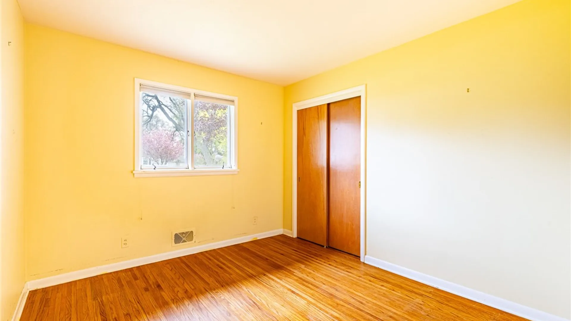 Property at 241 Shorewood Drive, Webster, NY 14580 9