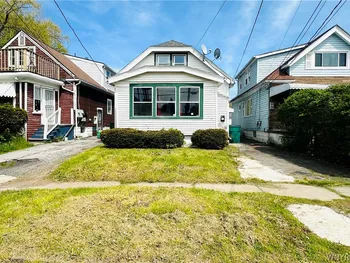 129 Clarence Avenue, Buffalo, NY 14215