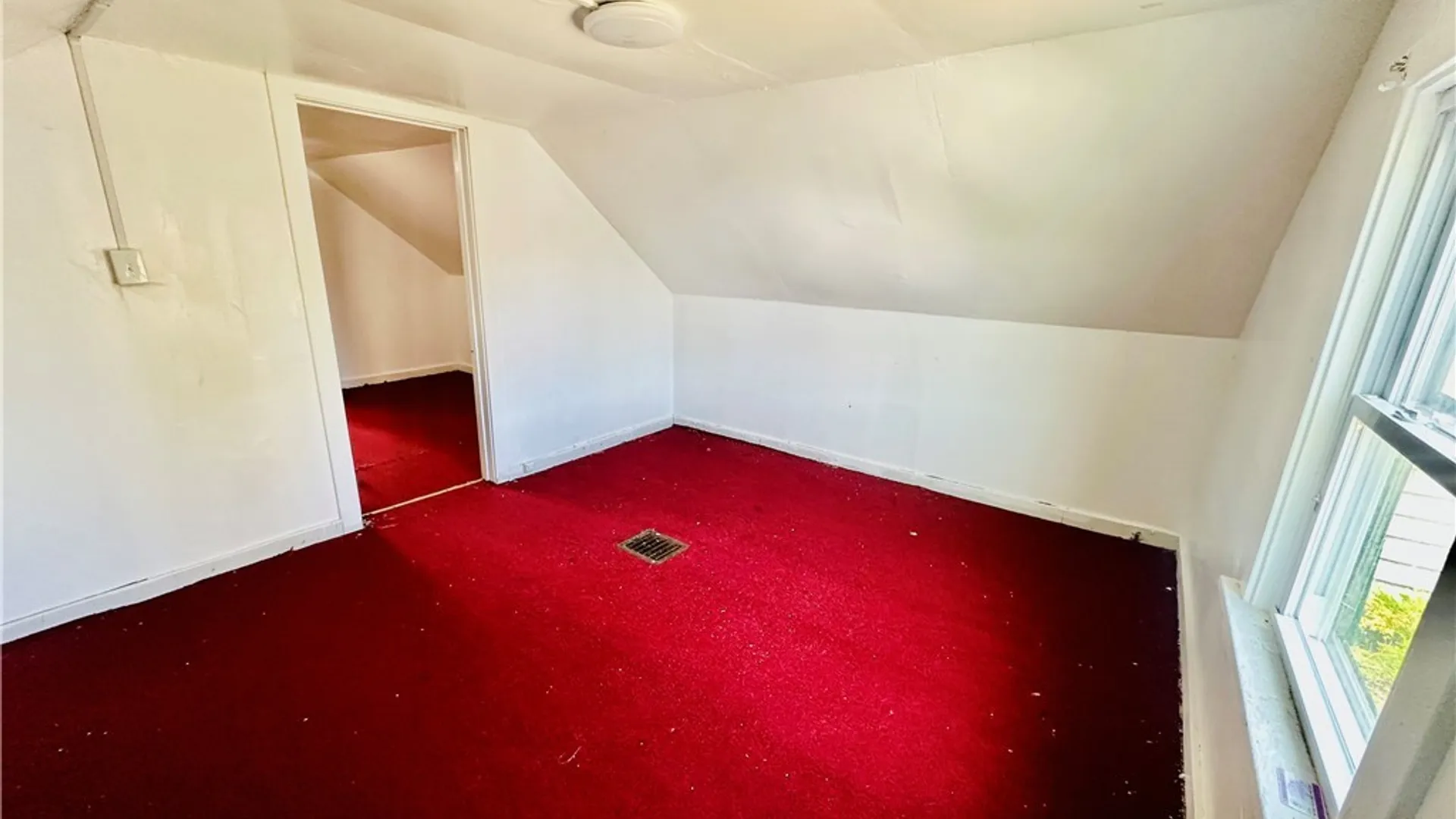 Property at 129 Clarence Avenue, Buffalo, NY 14215 24
