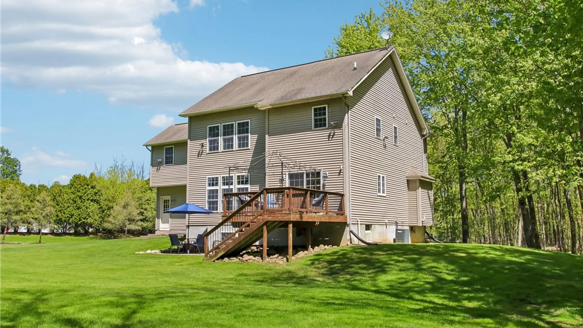 Property at 17 Shady Oaks Trail, Ogden, NY 14559 45