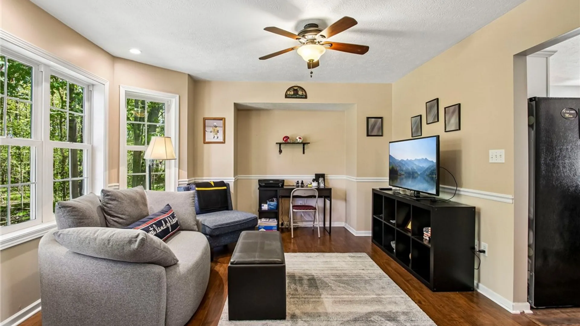 Property at 17 Shady Oaks Trail, Ogden, NY 14559 5