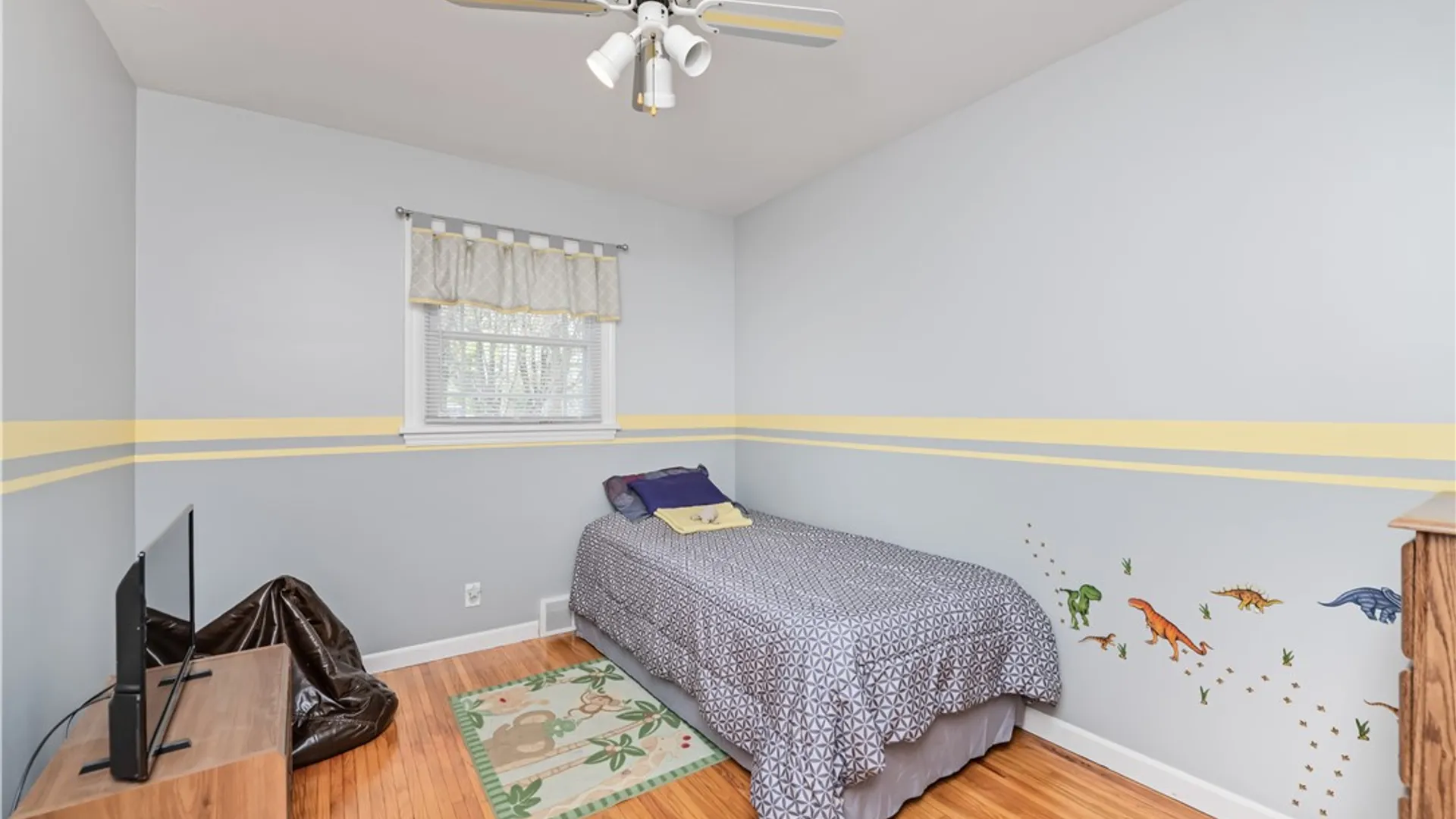 Property at 178 Meadowdale Drive, Gates, NY 14624 14