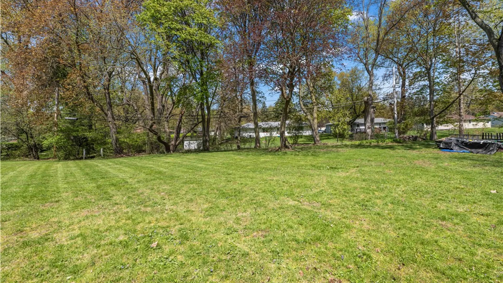 Property at 178 Meadowdale Drive, Gates, NY 14624 22