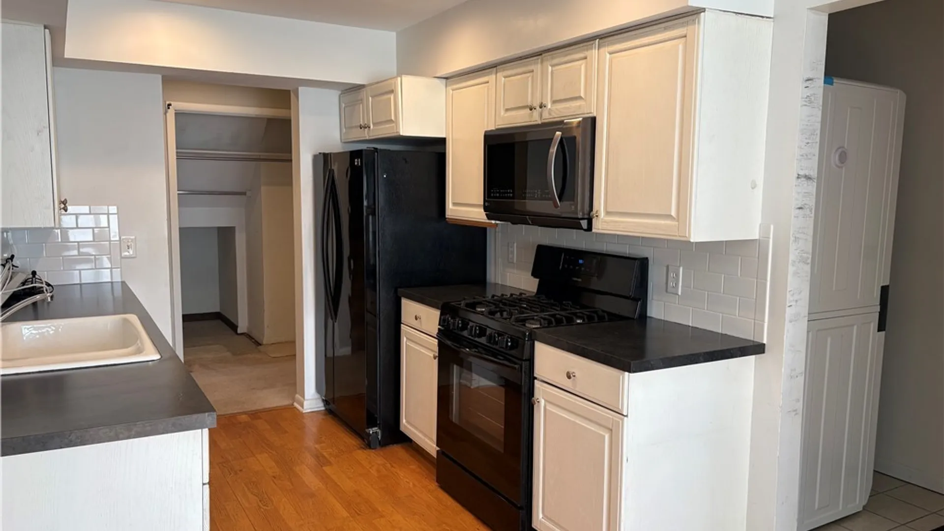 Property at 7 Jarvis Drive, Manlius, NY 13104 11