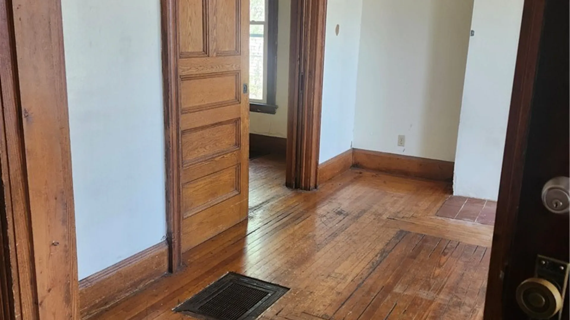 Property at 264 Furman Street, Syracuse, NY 13205 8