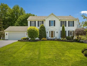 Property at 18 Stanford, Perinton, NY 14450