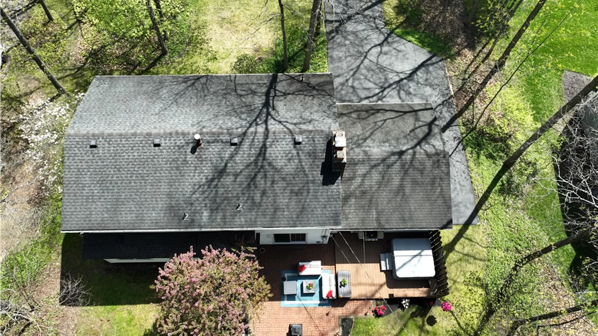 Property at 39 Ridge Trail, Perinton, NY 14450 38