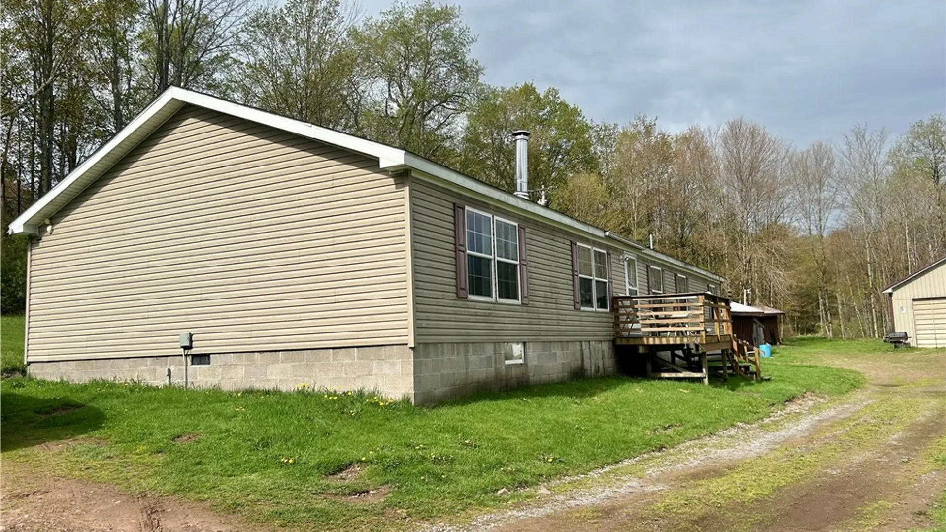 Property at 7 Beach Road, Amboy, NY 13316 2