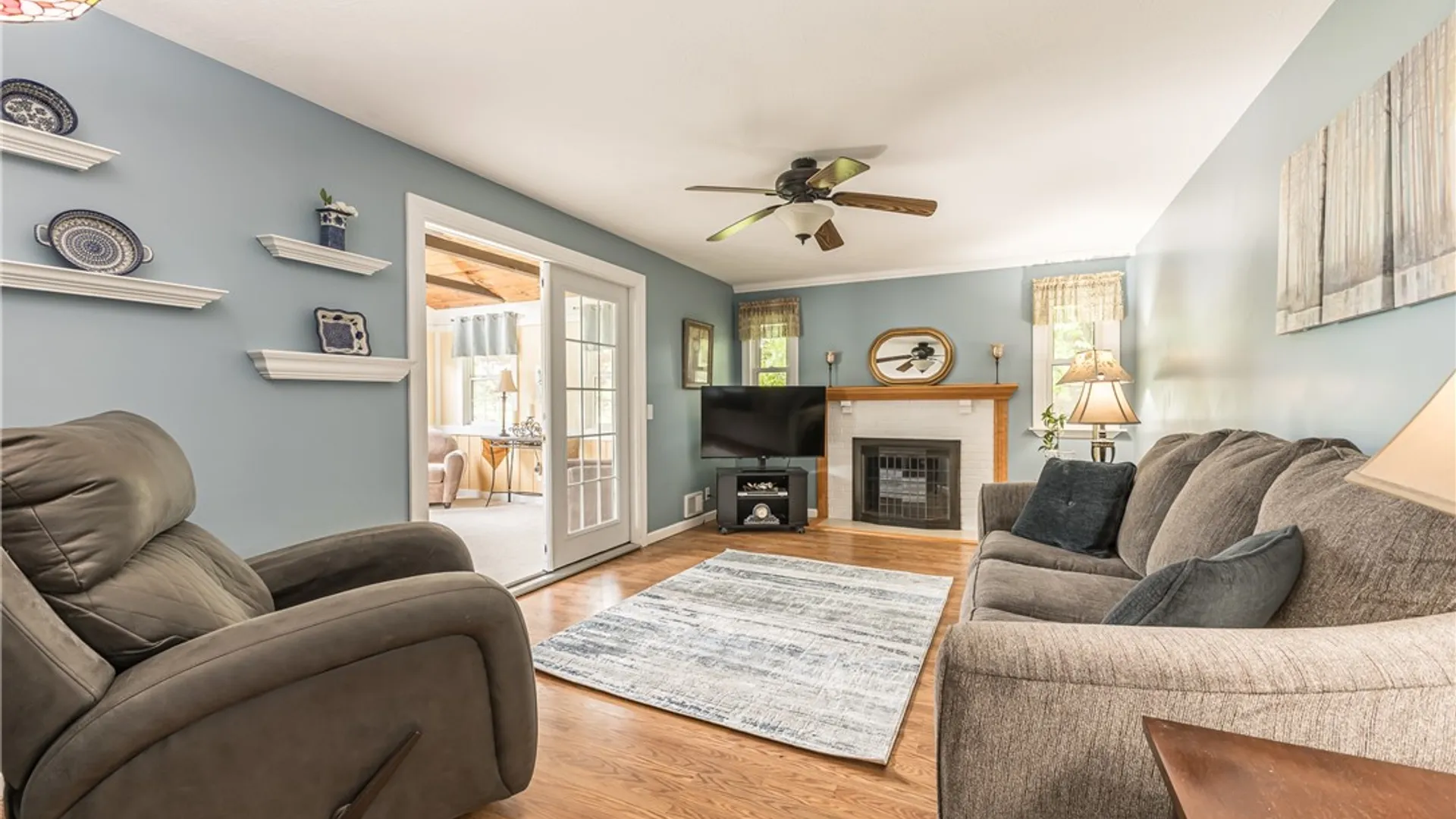 Property at 4 Dahlia Drive, Perinton, NY 14450 10