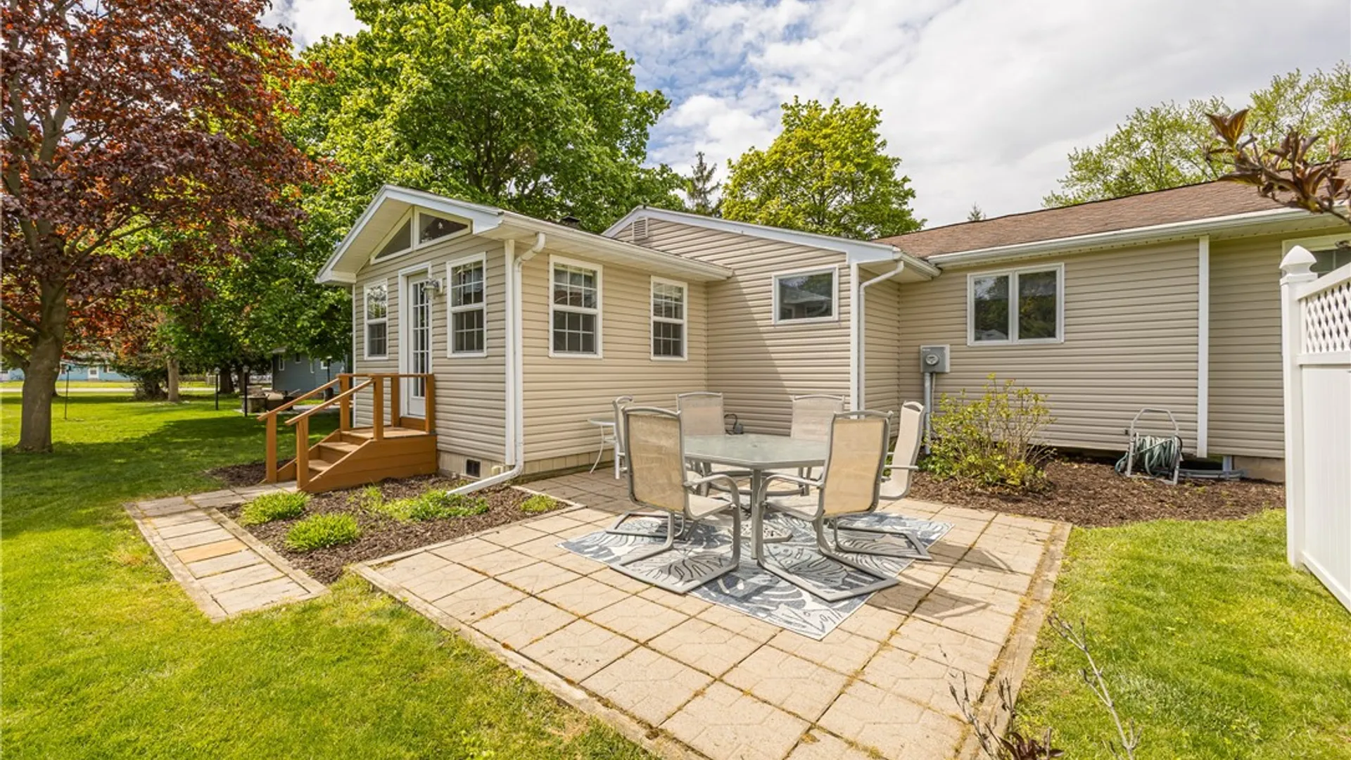 Property at 4 Dahlia Drive, Perinton, NY 14450 19