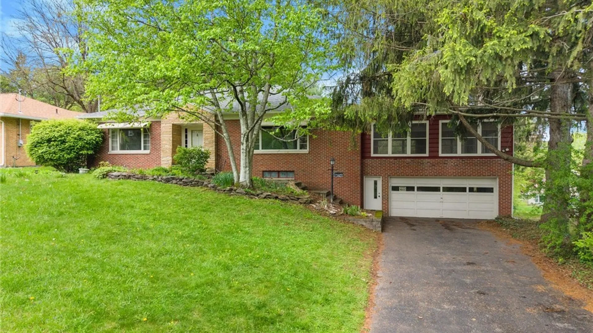 Property at 43 Ely Drive, DeWitt, NY 13066 5