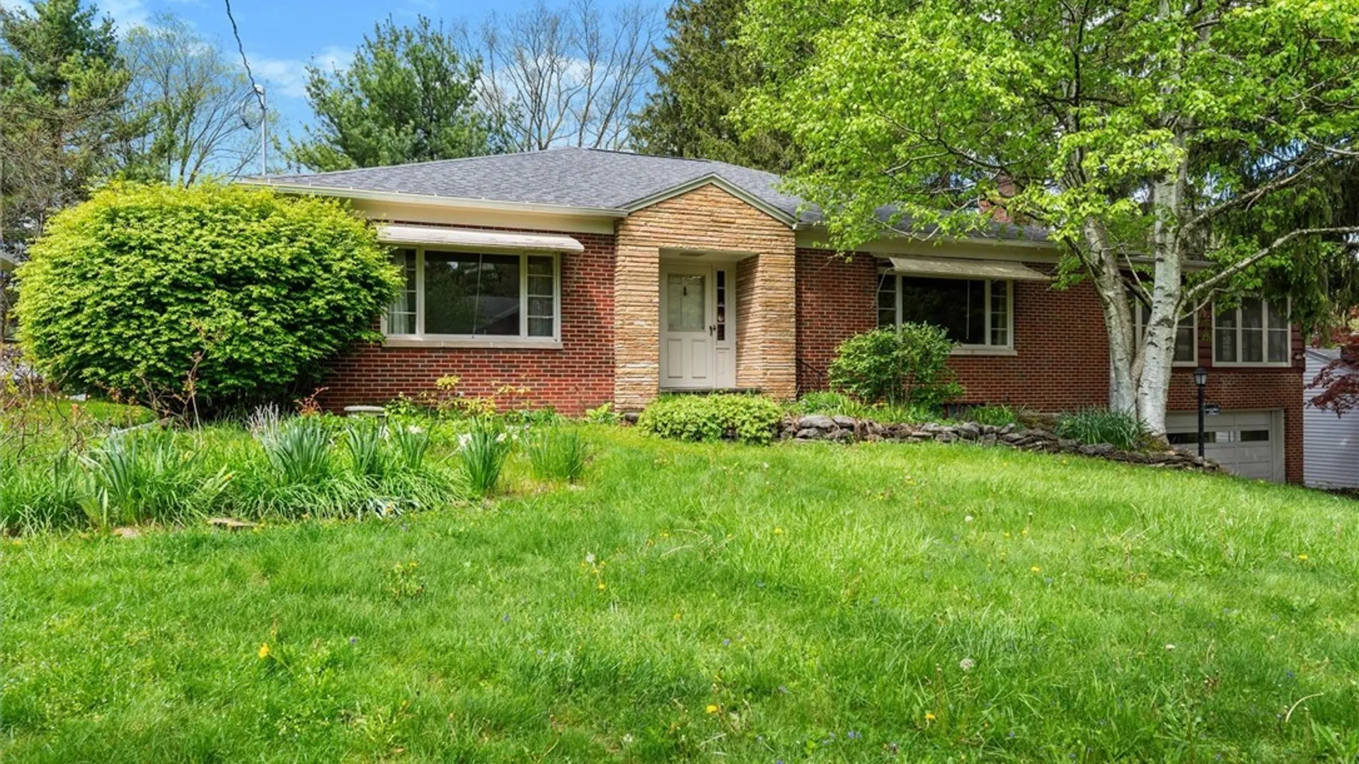 Property at 43 Ely Drive, DeWitt, NY 13066 8