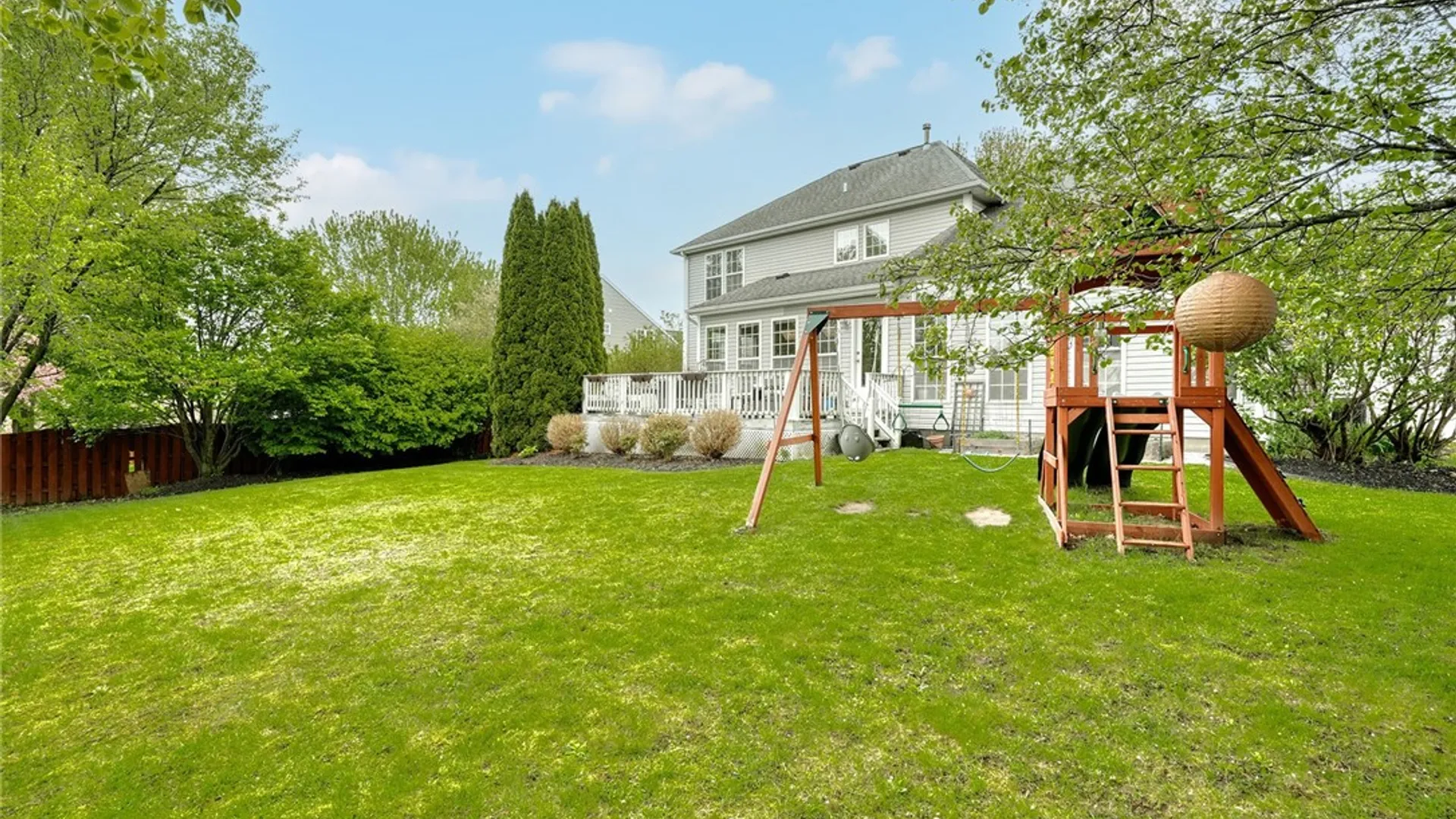 Property at 15 Dickinson Crossing, Perinton, NY 14450 49