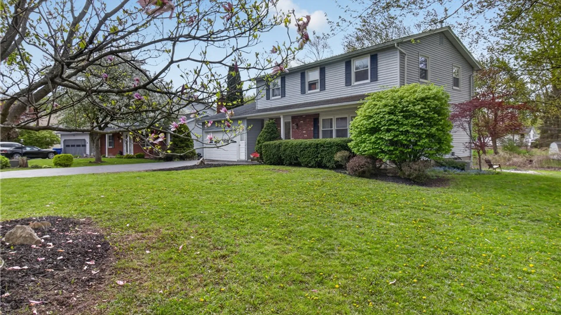 Property at 20 Paddington Drive, Gates, NY 14624 4