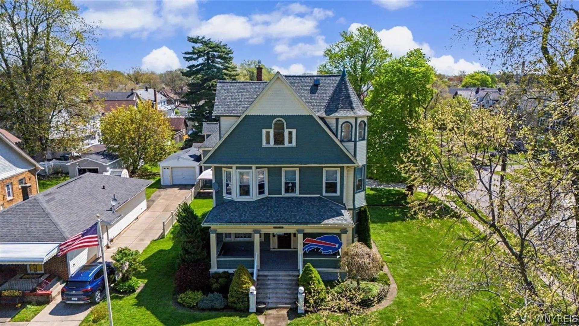 Property at 377 Mckinley Parkway, Buffalo, NY 14220 10
