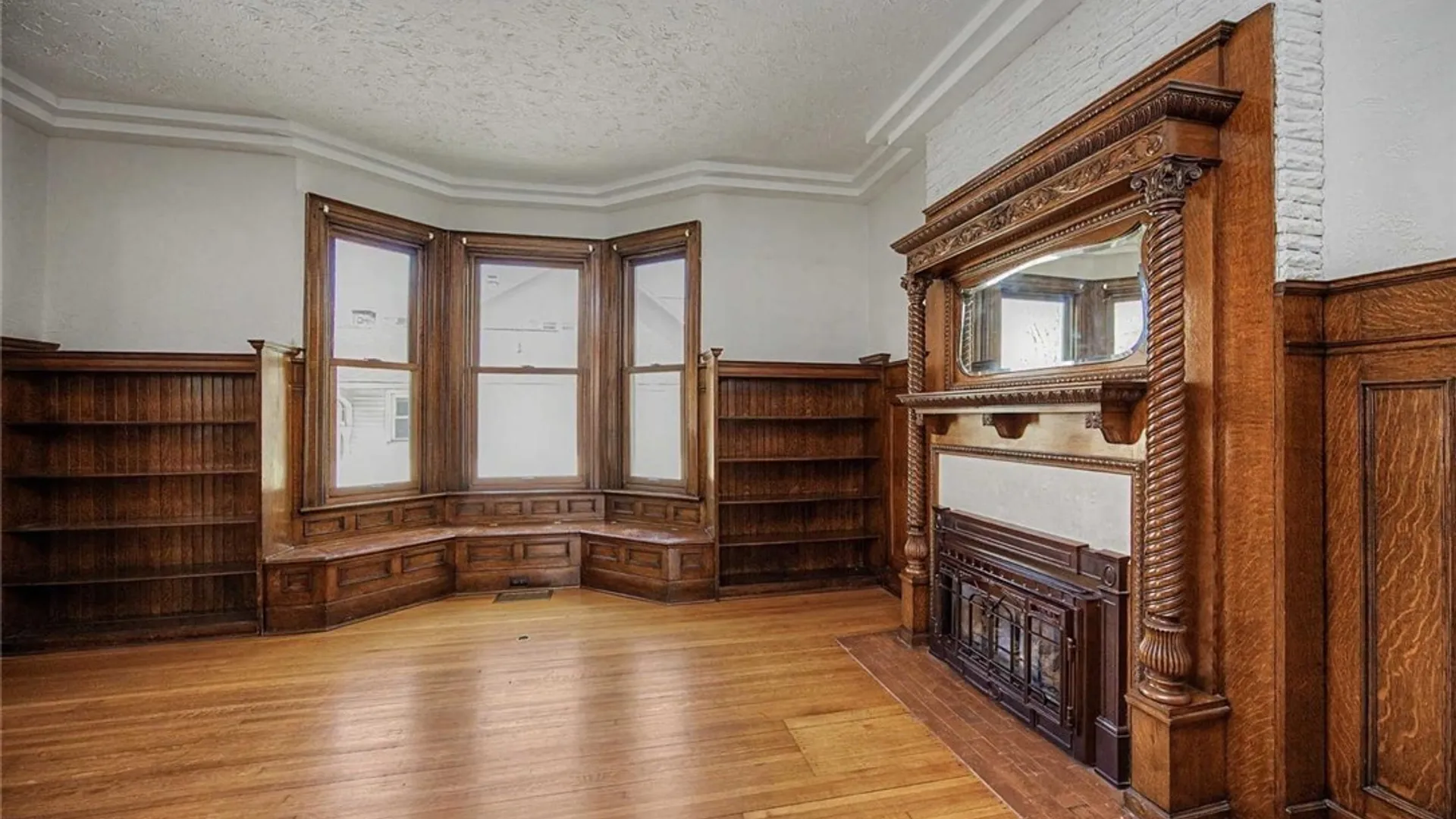 Property at 377 Mckinley Parkway, Buffalo, NY 14220 17