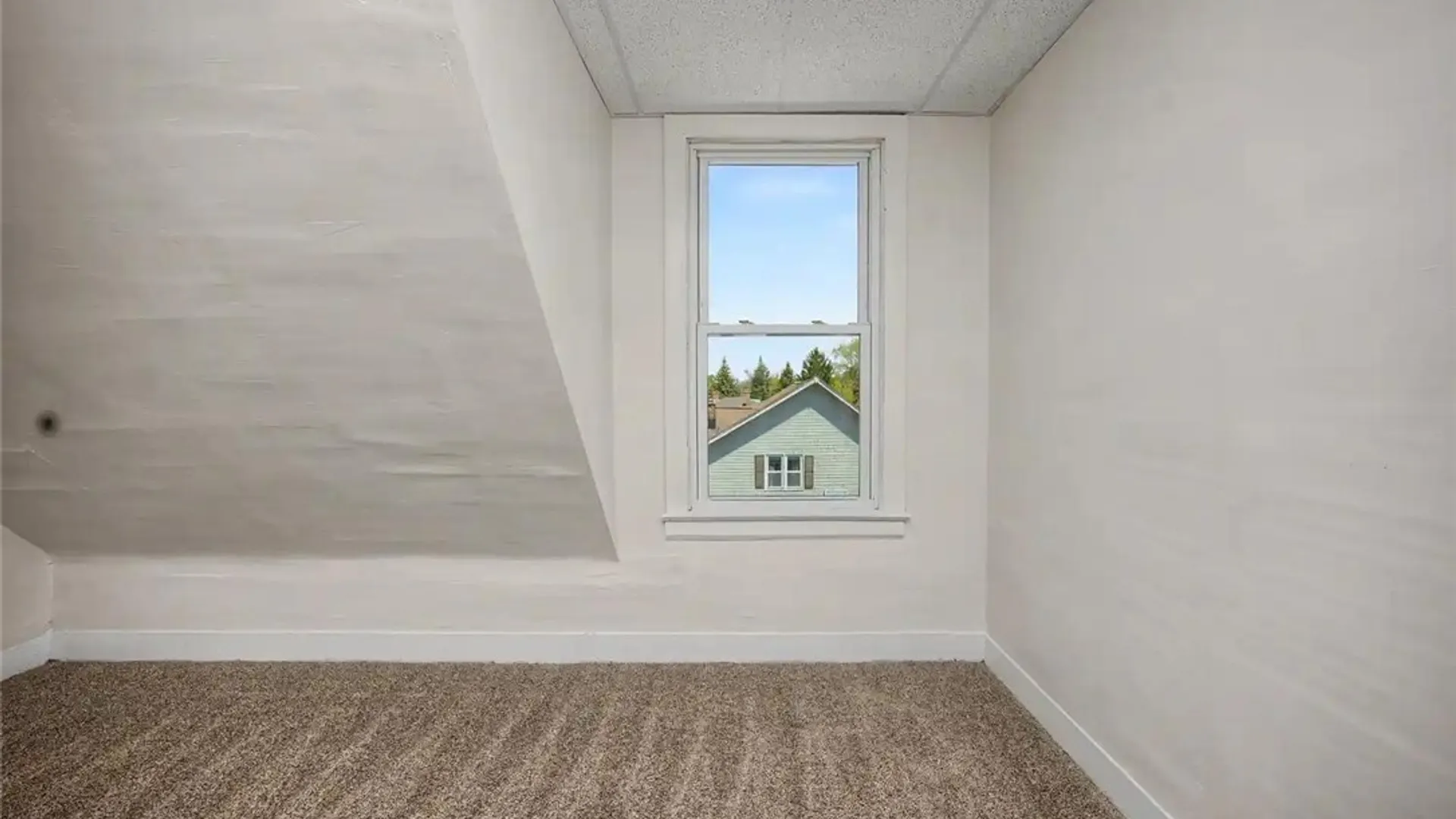 Property at 377 Mckinley Parkway, Buffalo, NY 14220 41