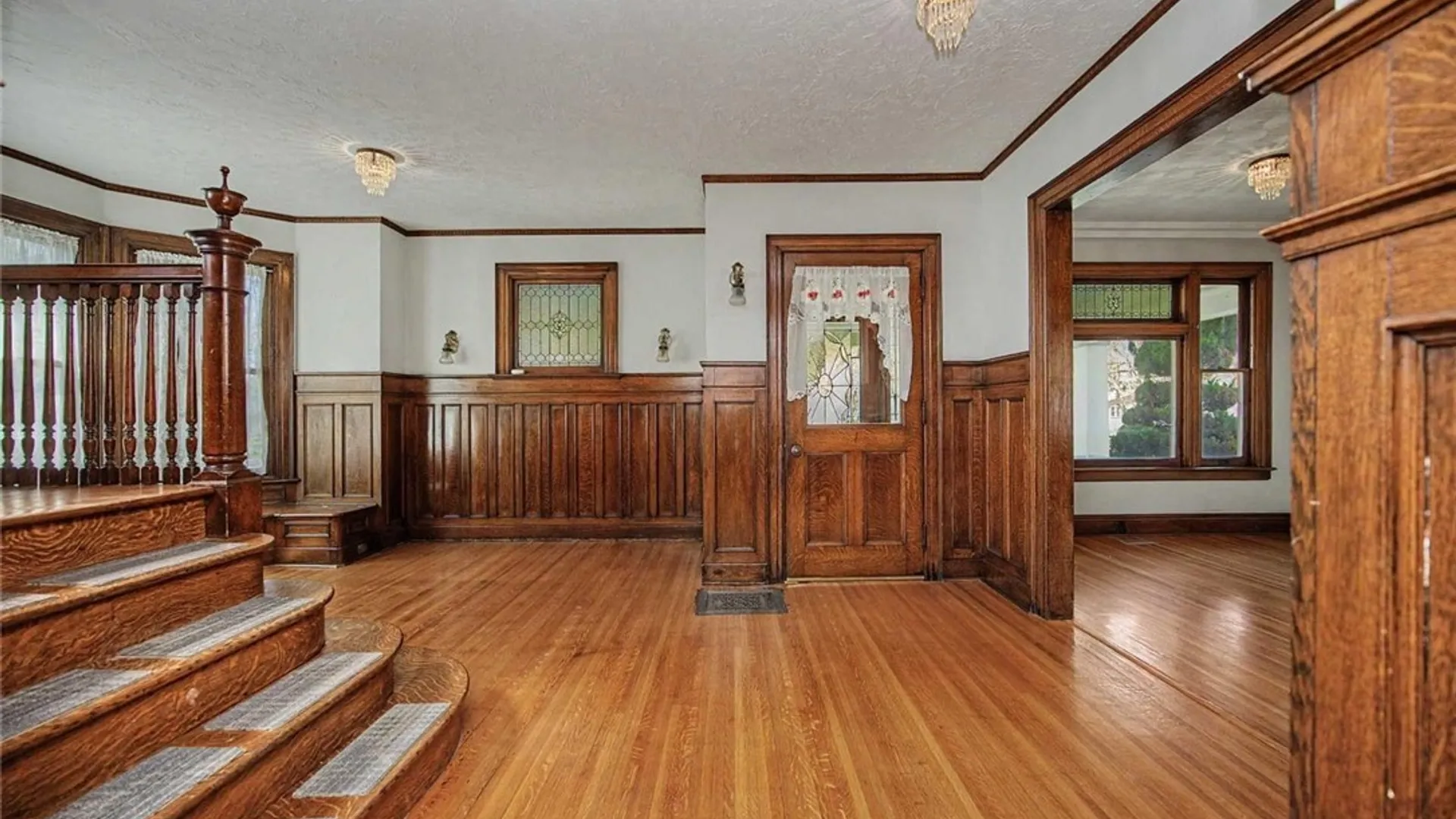 Property at 377 Mckinley Parkway, Buffalo, NY 14220 12