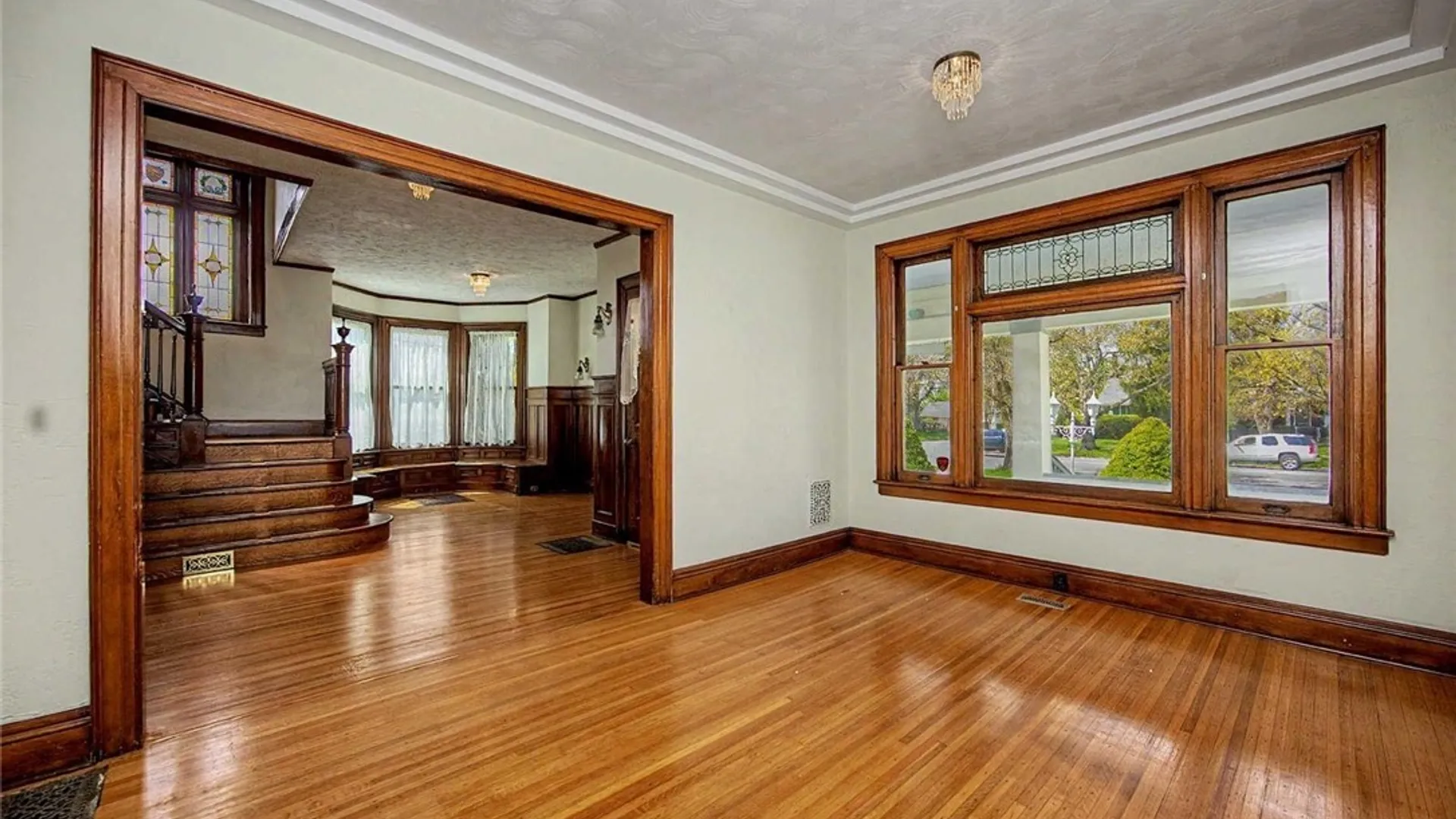 Property at 377 Mckinley Parkway, Buffalo, NY 14220 13