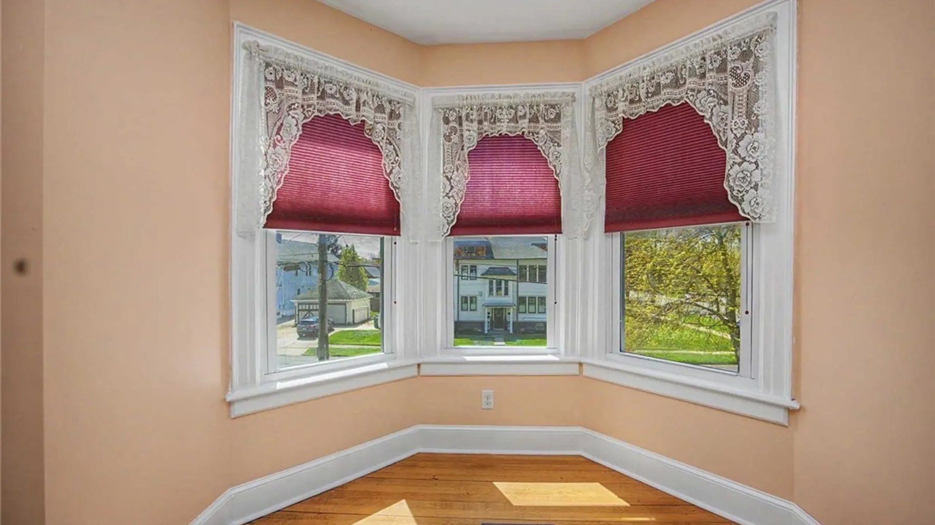 Property at 377 Mckinley Parkway, Buffalo, NY 14220 30
