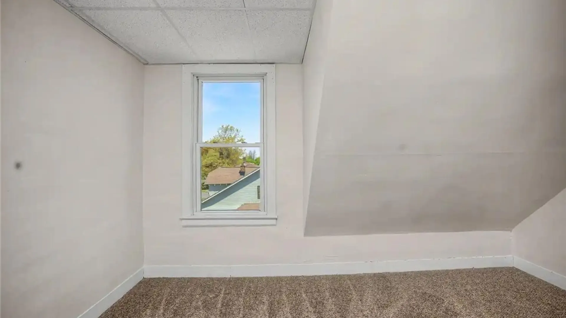 Property at 377 Mckinley Parkway, Buffalo, NY 14220 40