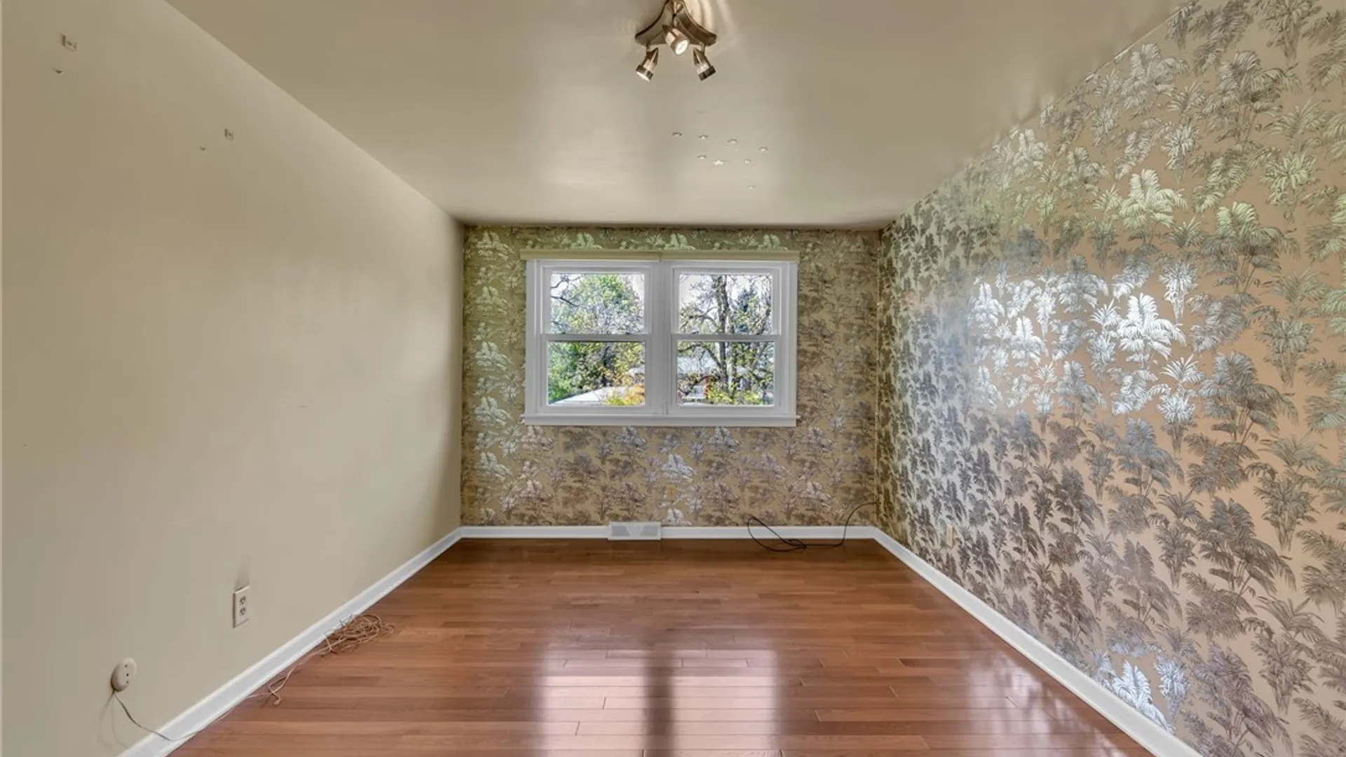 Property at 304 Vine Lane, Amherst, NY 14228 26