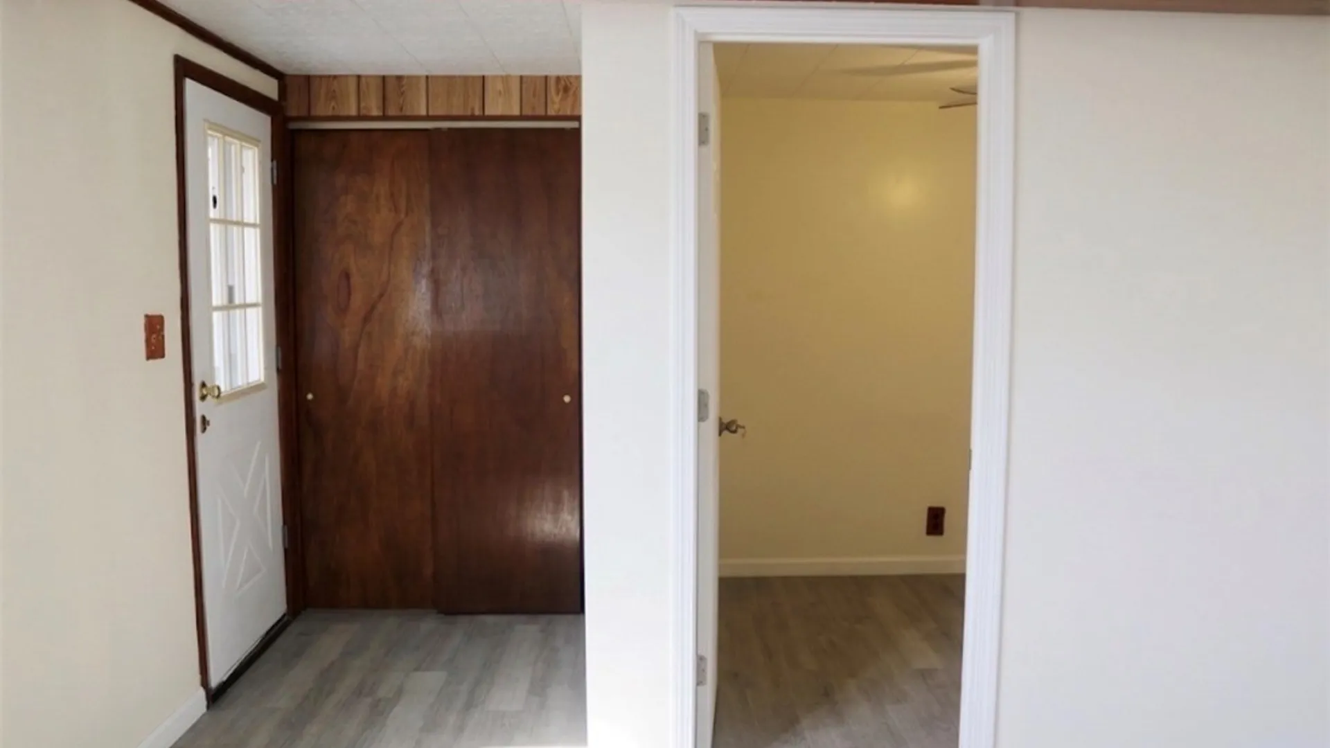 Property at 91 Wildwood Place, West Seneca, NY 14210 8