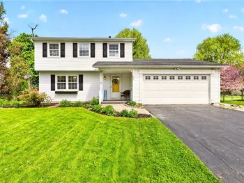 Property at 139 Heather Dale Cir Circle, Henrietta, NY 14467