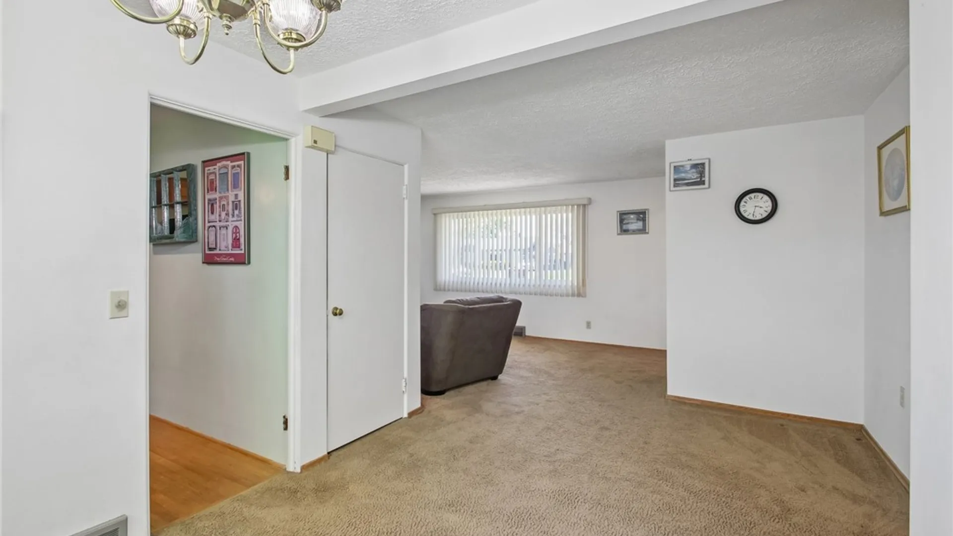 Property at 5150 Dewey Avenue, Greece, NY 14612 8