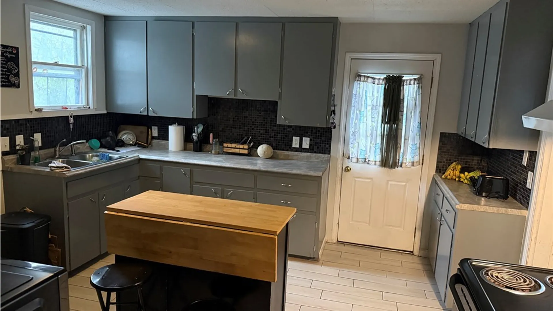 Property at 920 Oak Street, Syracuse, NY 13203 5