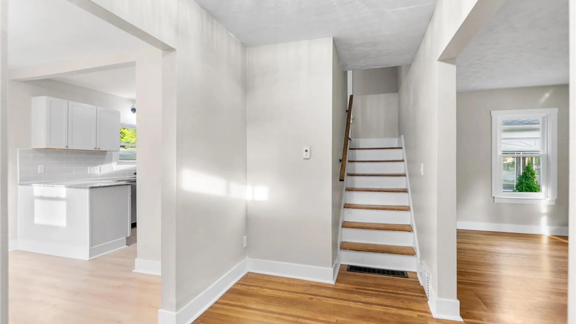 Property at 994 Atlantic Avenue, Rochester, NY 14609 13