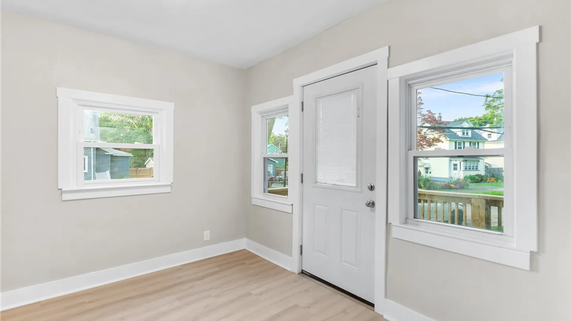Property at 994 Atlantic Avenue, Rochester, NY 14609 8