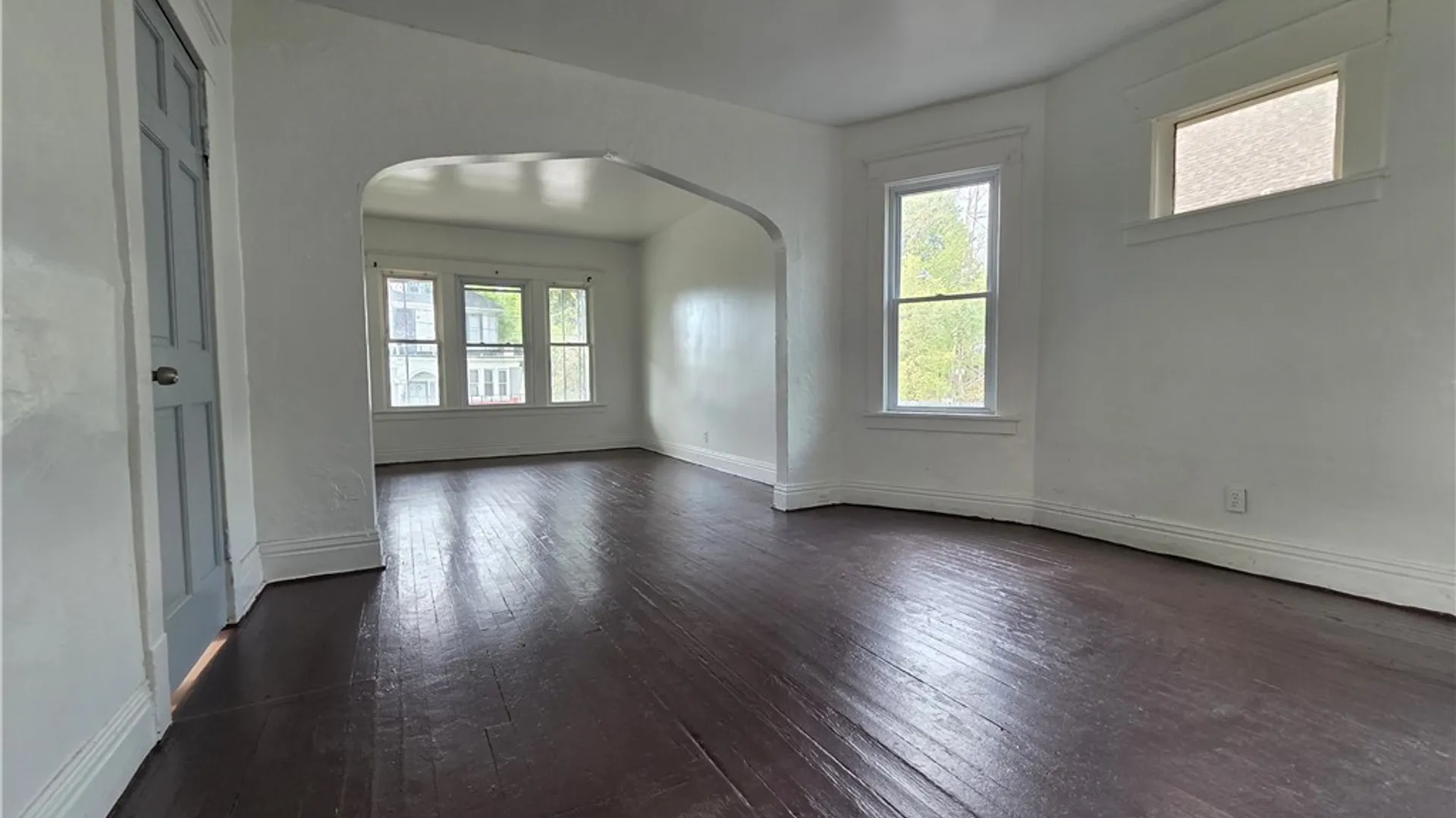 Property at 67 Moeller Street, Buffalo, NY 14211 4