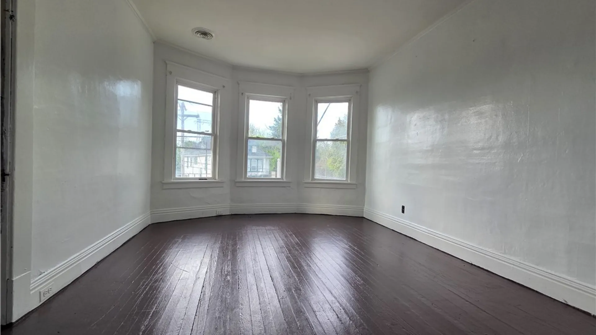 Property at 67 Moeller Street, Buffalo, NY 14211 9