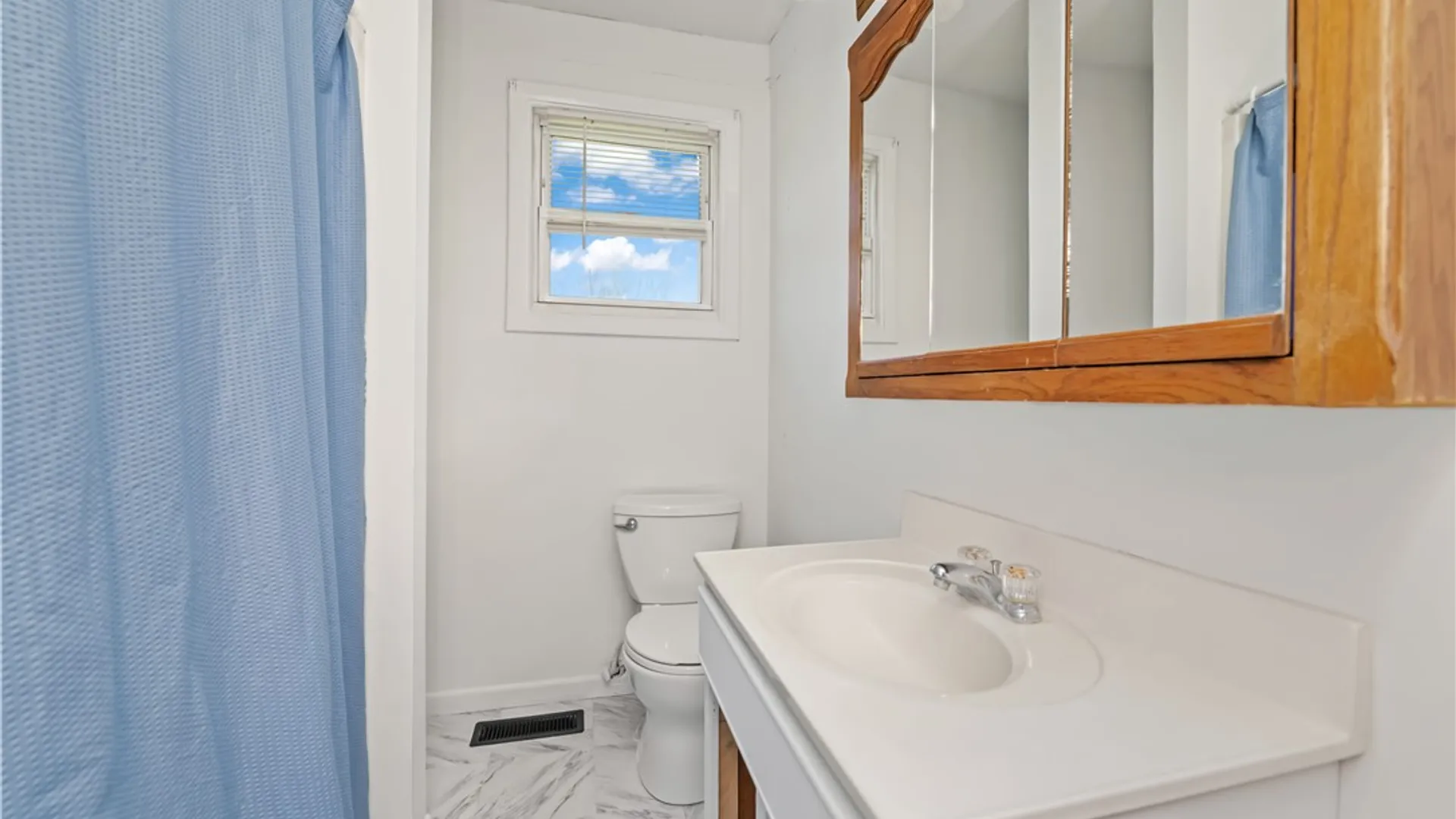 Property at 14965 Lakeshore Road, Carlton, NY 14477 12