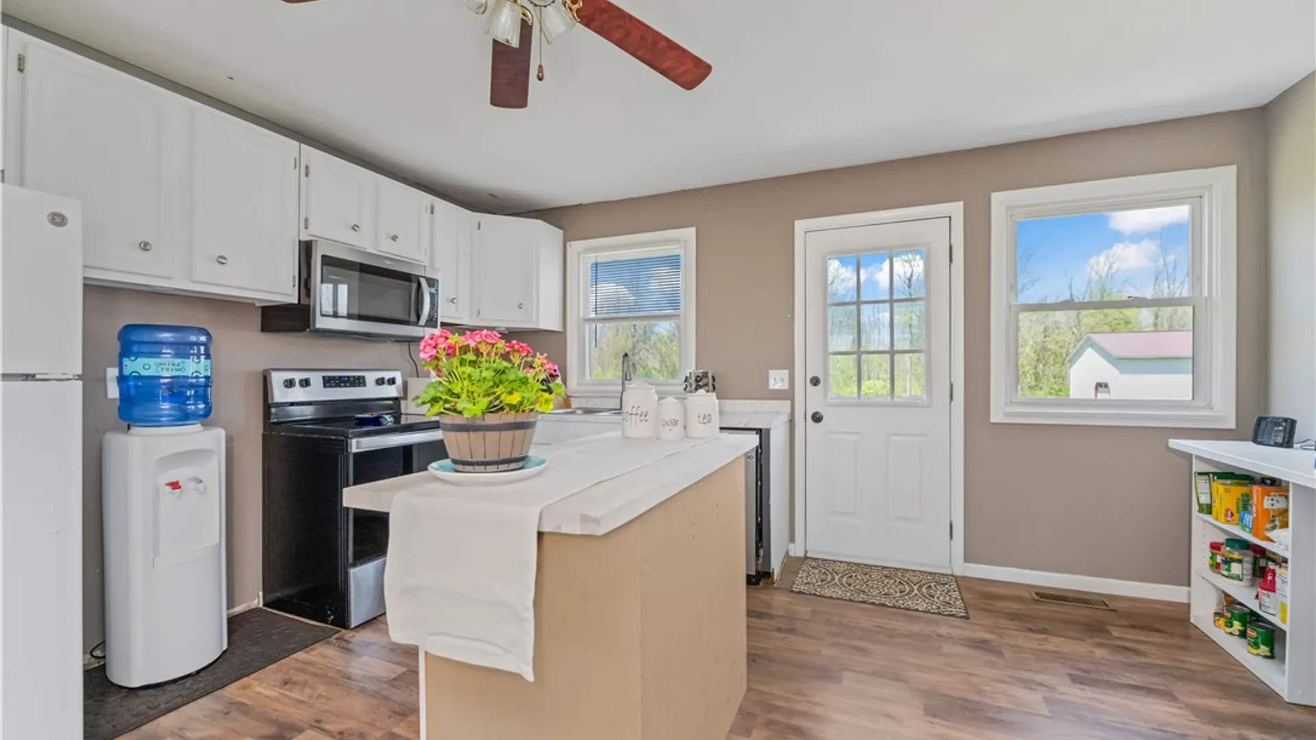 Property at 14965 Lakeshore Road, Carlton, NY 14477 6