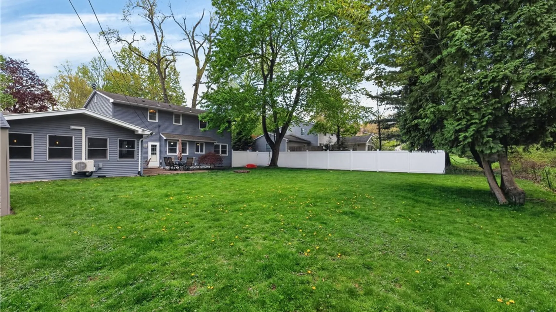 Property at 37 Southcross Trail, Perinton, NY 14450 30