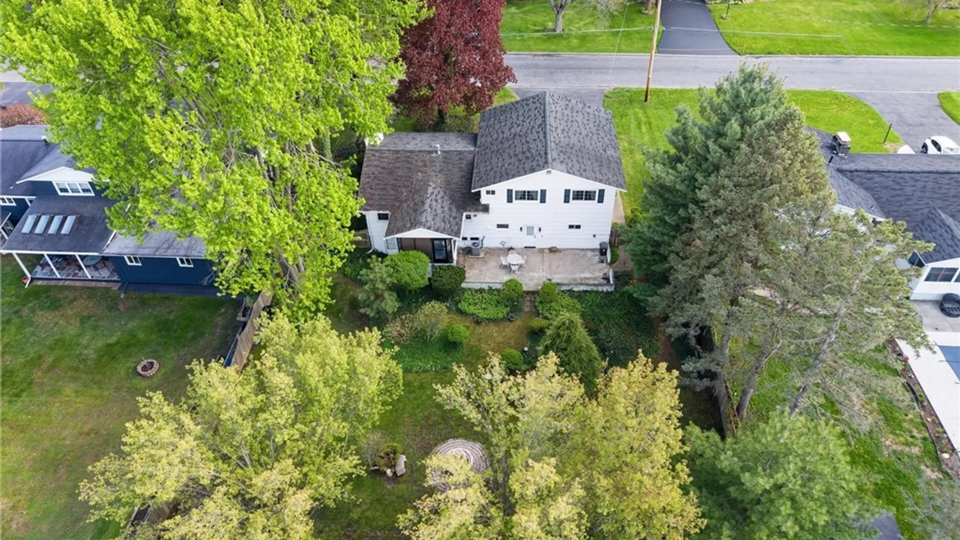 Property at 210 Colony Park Drive, Salina, NY 13088 47
