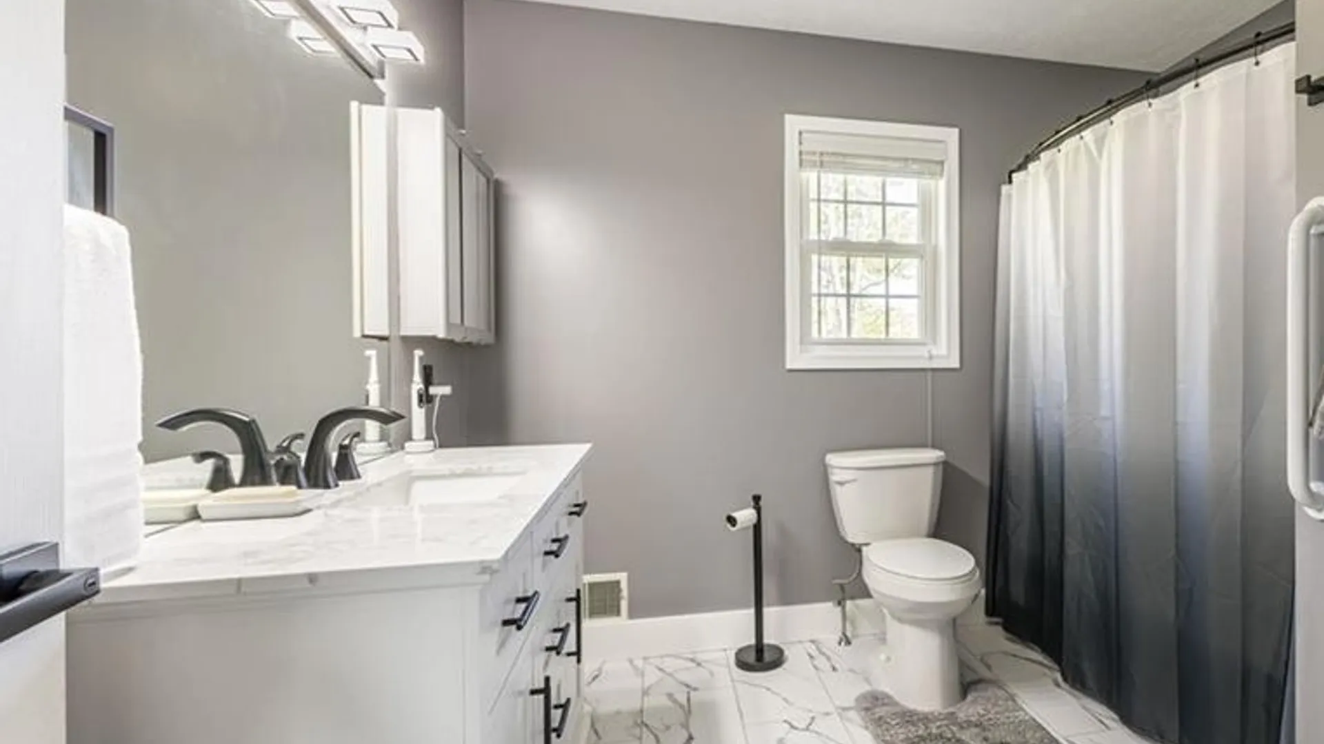 Property at 1310 Courtney Drive, Victor, NY 14564 6
