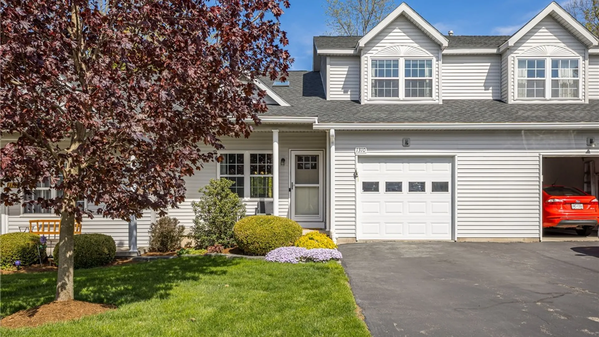 Property at 1310 Courtney Drive, Victor, NY 14564 9