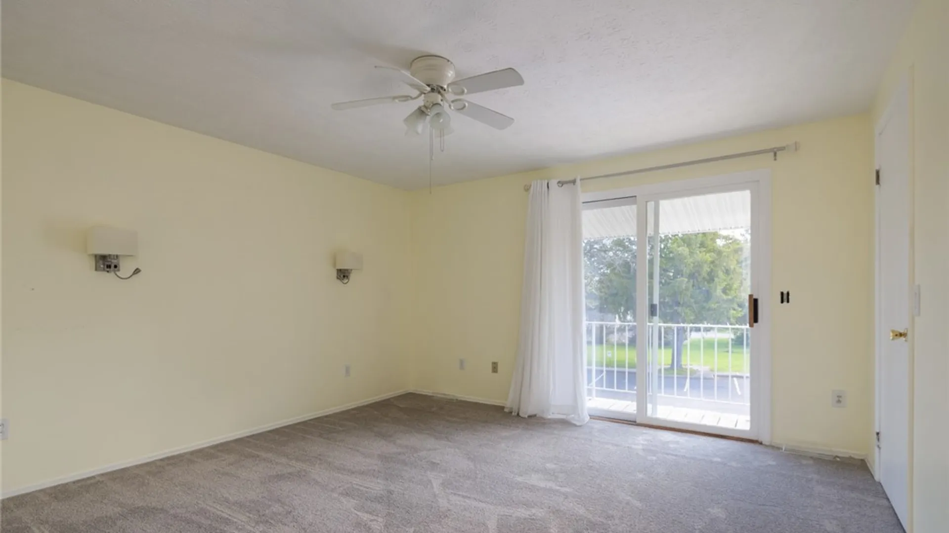 Property at 3 Southfield Drive, Webster, NY 14580 15