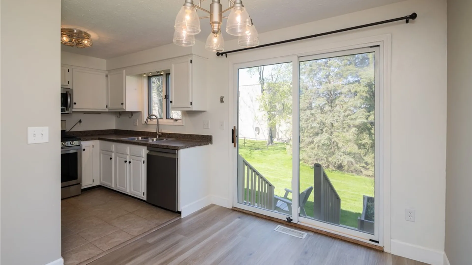 Property at 3 Southfield Drive, Webster, NY 14580 6