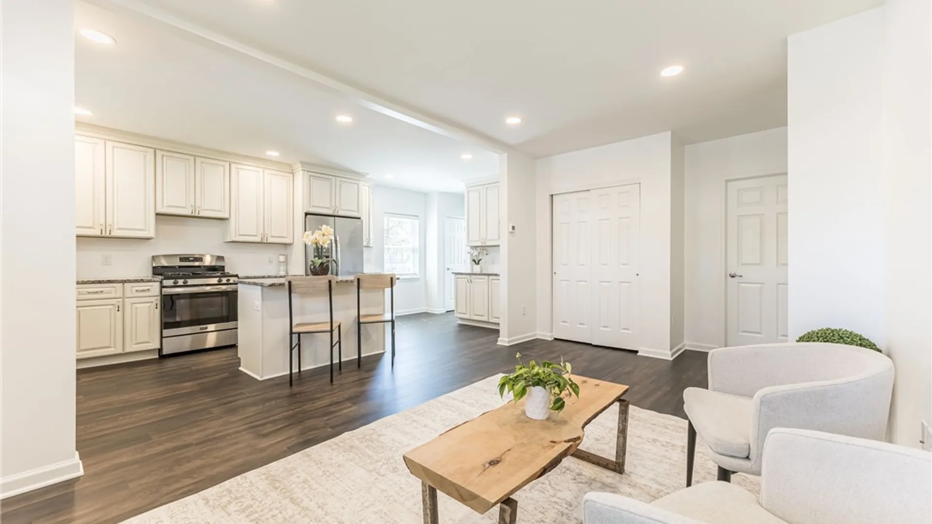 Property at 1201 Bay Street, Rochester, NY 14609 8