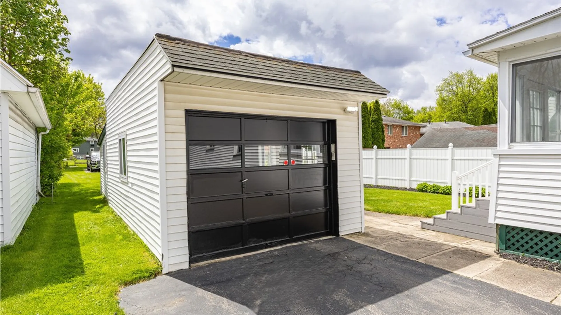Property at 210 Linden Avenue, East Rochester, NY 14445 23