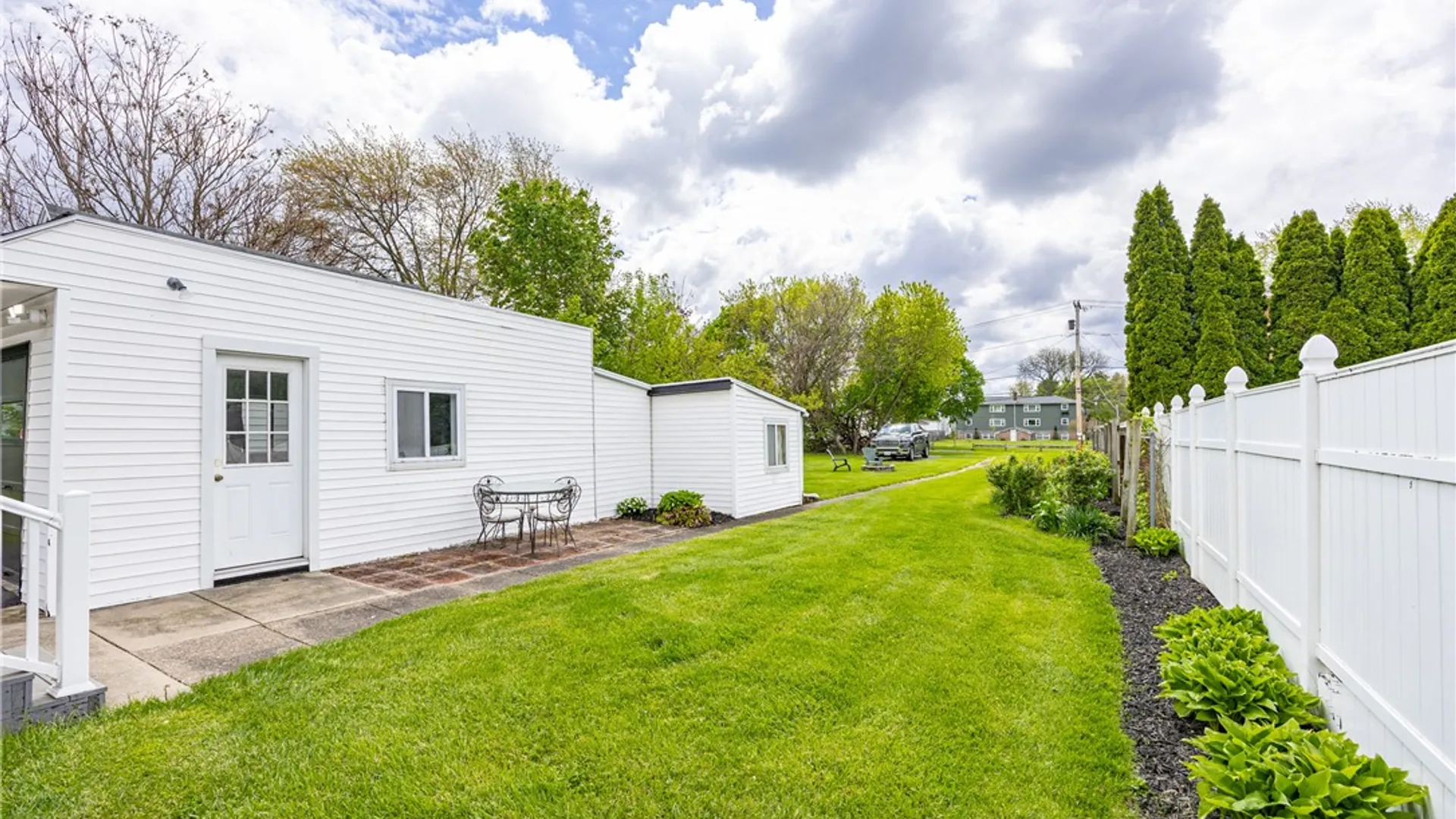 Property at 210 Linden Avenue, East Rochester, NY 14445 24