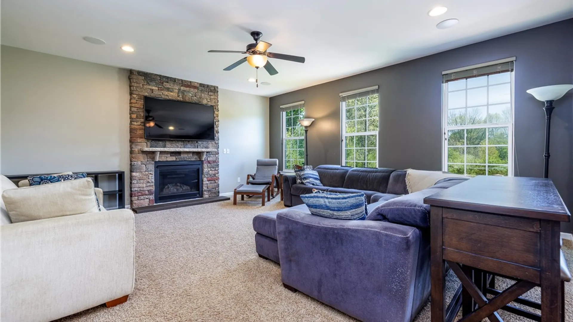 Property at 19 Whitley Court, Pittsford, NY 14534 18