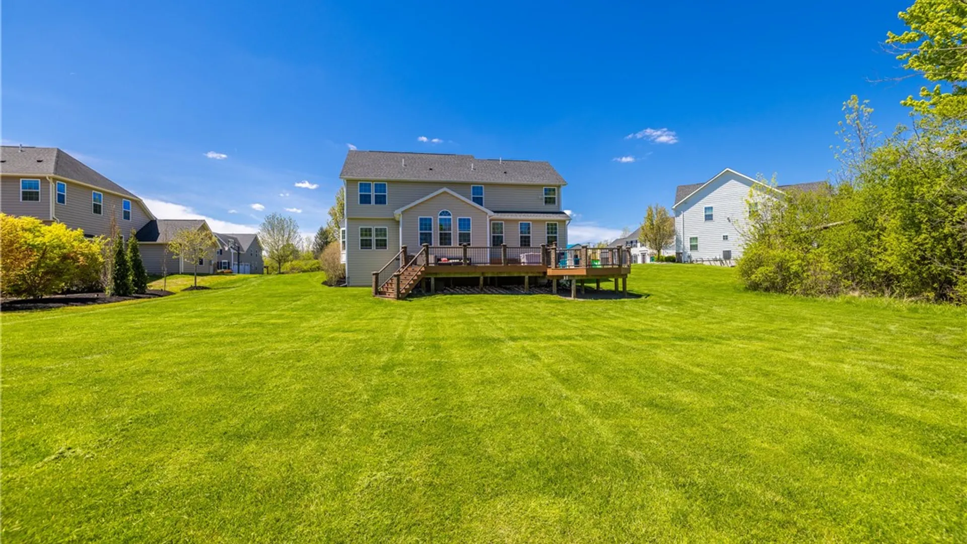 Property at 19 Whitley Court, Pittsford, NY 14534 45