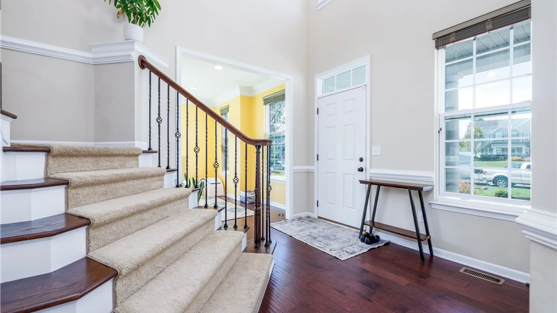Property at 19 Whitley Court, Pittsford, NY 14534 8