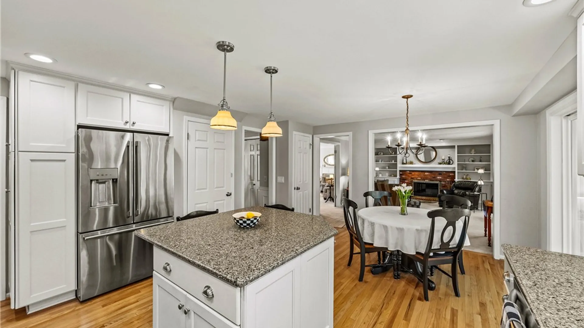 Property at 14 Summit Oaks, Pittsford, NY 14534 13